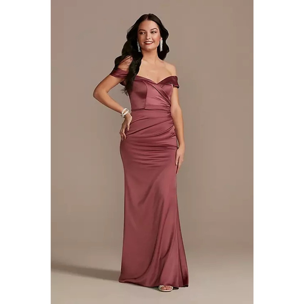 Davids Bridal GALINA SIGNATUREsatin off-the-shoulder mermaid dress